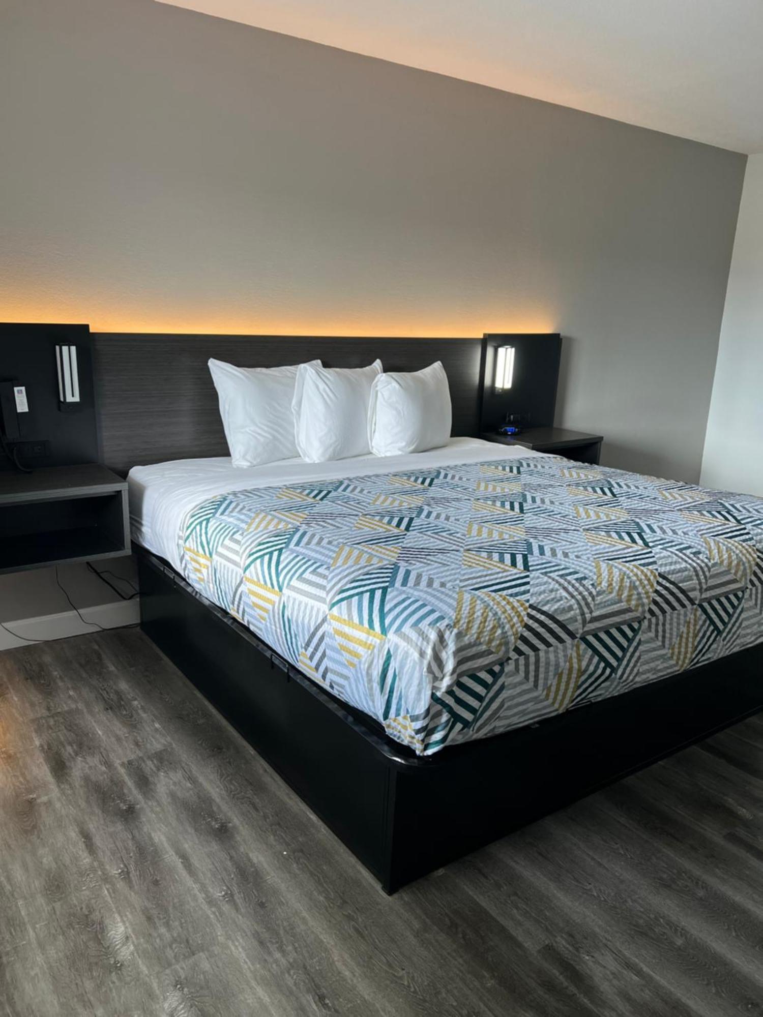 Studio 6 Tulsa Ok Central Екстериор снимка