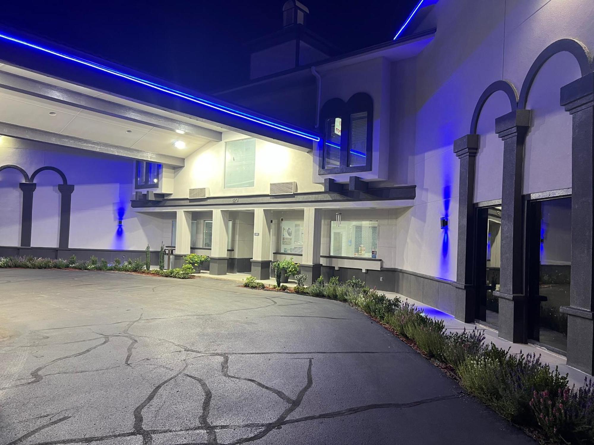 Studio 6 Tulsa Ok Central Екстериор снимка