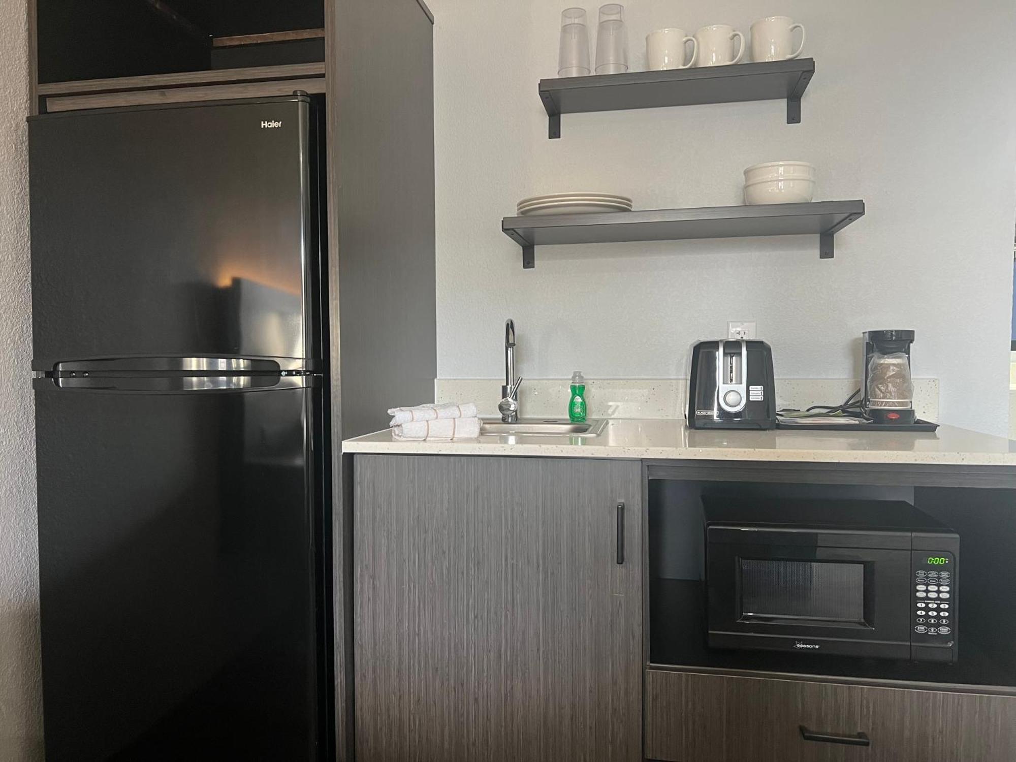 Studio 6 Tulsa Ok Central Екстериор снимка