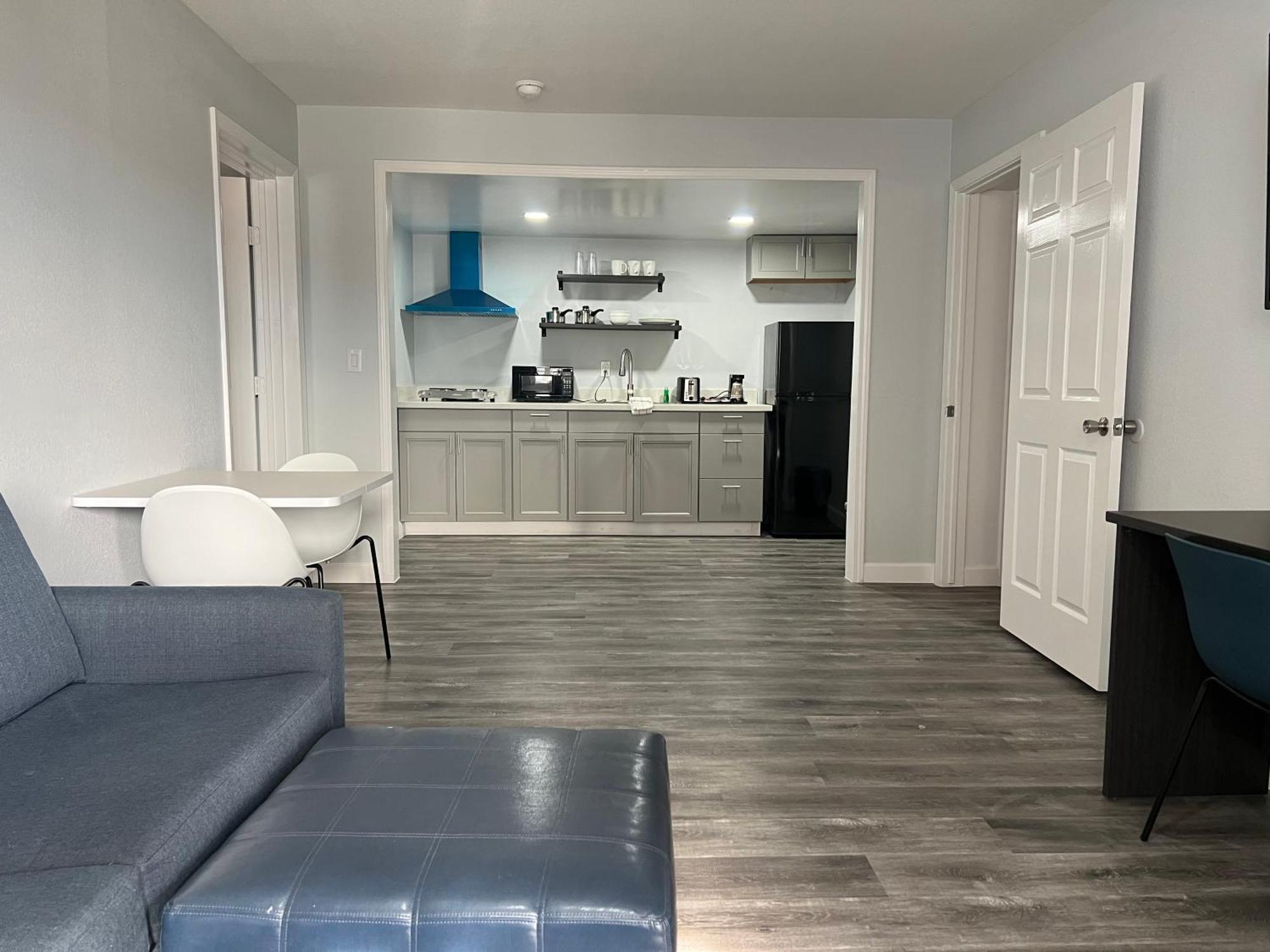 Studio 6 Tulsa Ok Central Екстериор снимка